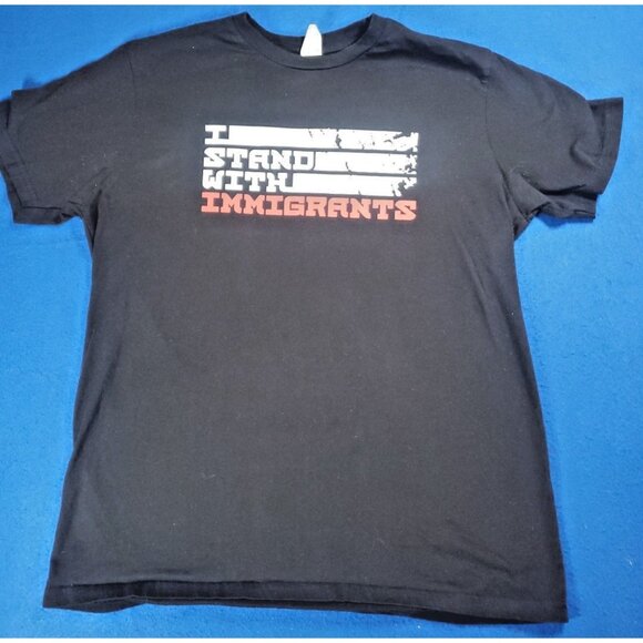 "I Stand With Immigrants" Black T-Shirt Men's Size Medium - Picture 1 of 14